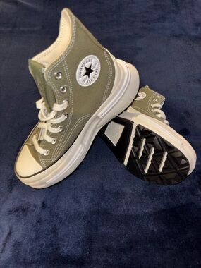 Converse Run Star Hike High Top Platform Sneakers Olive Green Chunky Sole 196